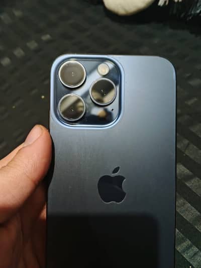 Iphone 15 pro max JV