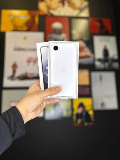 iPhone 16e NON PTA Box Open Brand New