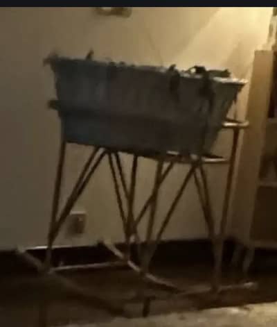 Moses Bassinet very good cot