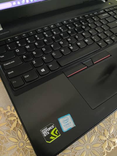 Lenovo i7 7th gen 2 gb Nvidia workstation gaming laptop
