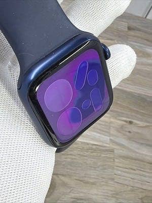I am selling my Apple Watch Series 6 in neat and clean condition.