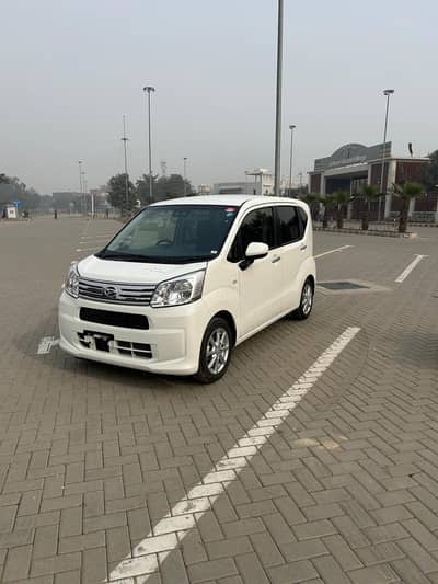 Daihatsu Move PEARL WHITE 2022 / Clear 2026