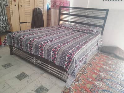 Iron bed good condition with mattress