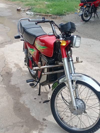 jolta bike like new with new lithium battery