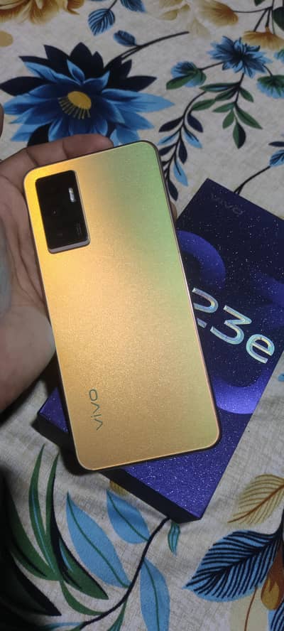Vivo v23e 8+4/128gb