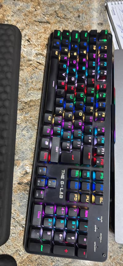 Full Mechanical RGB Gaming Keyboard