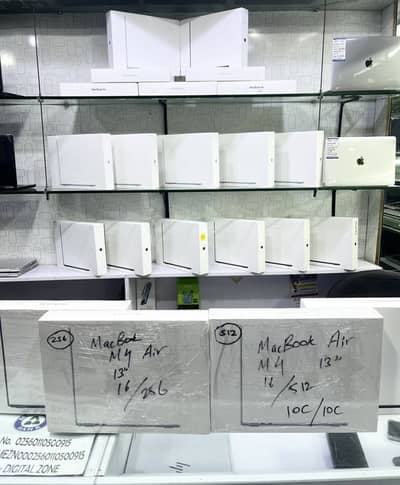 MacBook M4 air 13" 16/256 new