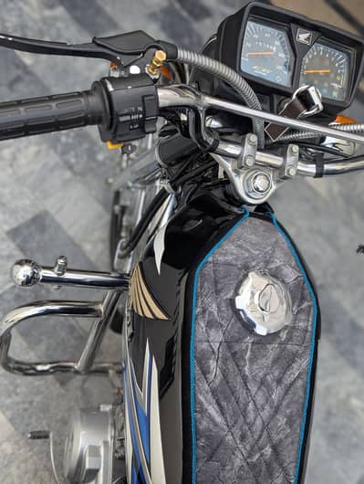 Honda CG 125 Bike - Urgent sell