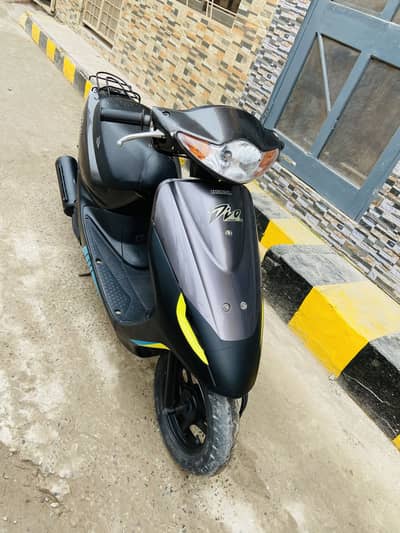 Honda Dio Scooty 49cc -0303:8863:590 Excellent Condition,
