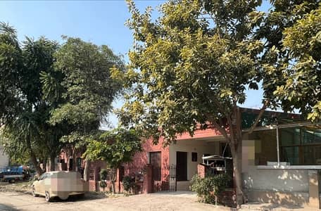 Johar Town Phase 2 Building Sized 1 Kanal For Sale