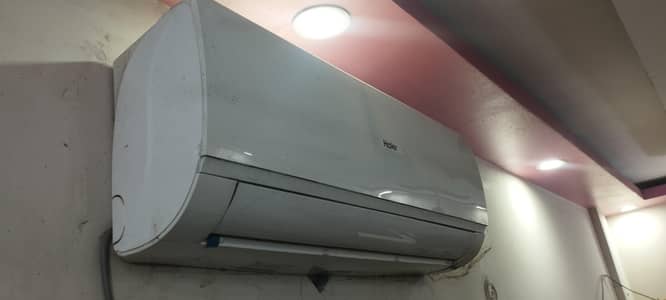 1 Ton Non invester haier ac