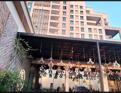 Gold Crest Luxury Apartments/Day Rent