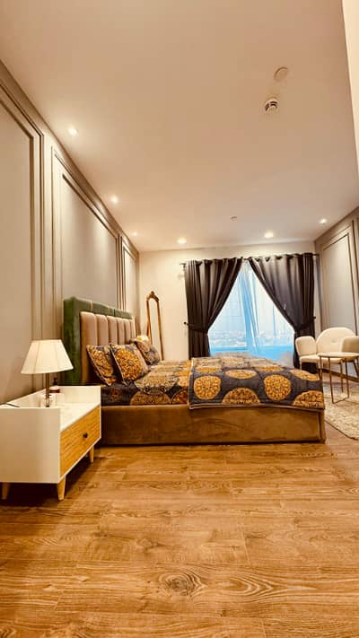 Beautiful Family Apartments DHA Per Day Rent