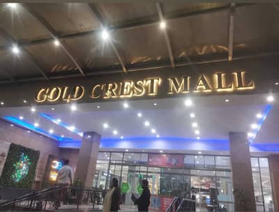 Gold Crest Luxury Apartments on Daily Rent