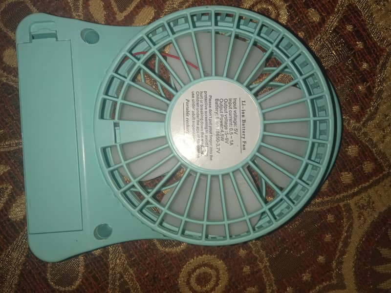 portable mini fan 1