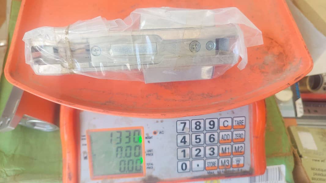 door locks e handle 3