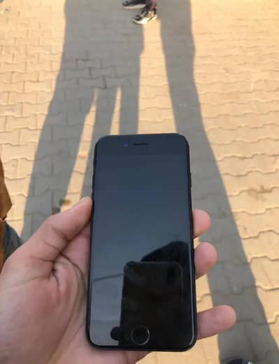 Iphone 7 factory unlocked exchange possible h