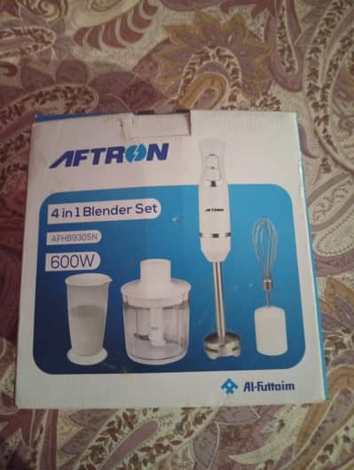 Almost brand new blender