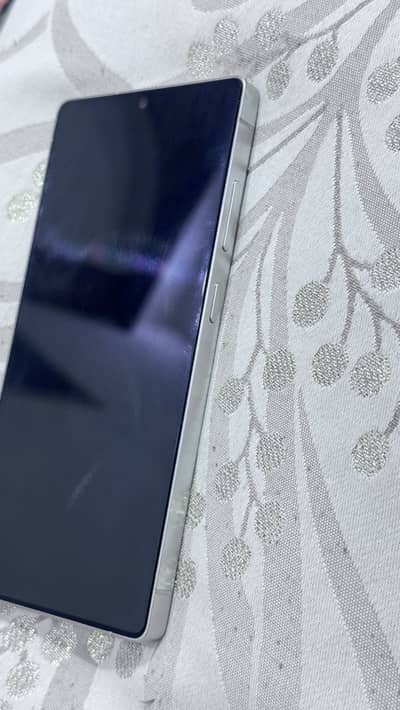 Samsung S25 Ultra 12/512