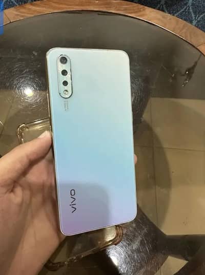 vivo s1 /8/256/10/8 ha good phone argent seal