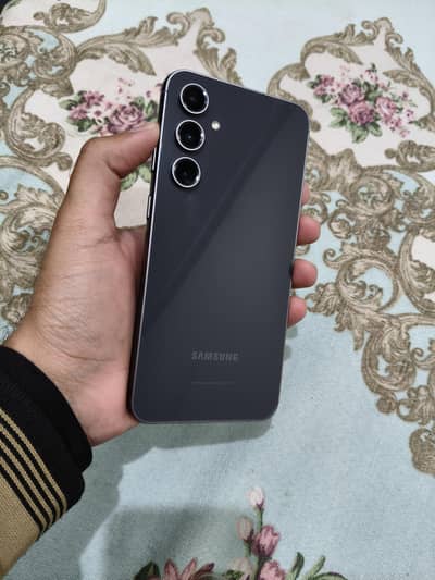 Samsung Galaxy S23 FE -256GB | Non-PTA | Excellent Condition