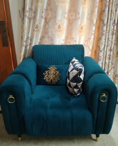 7 seater new condition