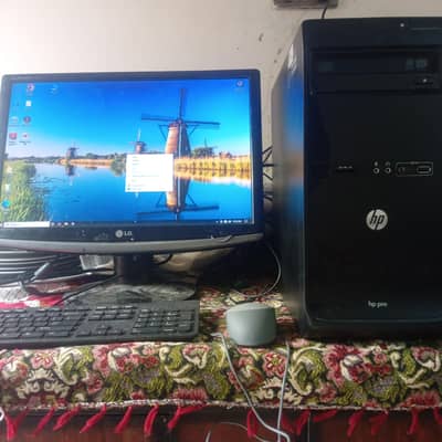 i5 3rd generation cpu 128ssd 512hhd 8 ram 1 gb graphiccard 19 inch lcd