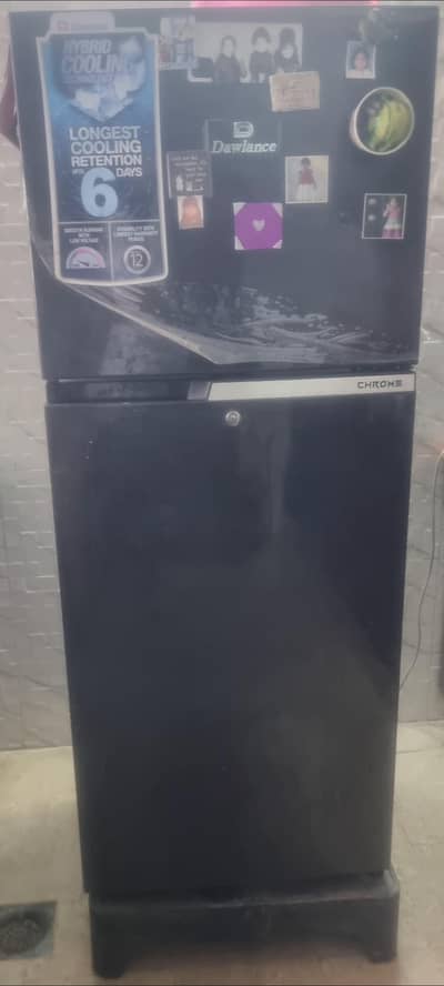 dawlance scratches fridge for sale