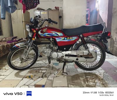 Honda CD 70 2024
