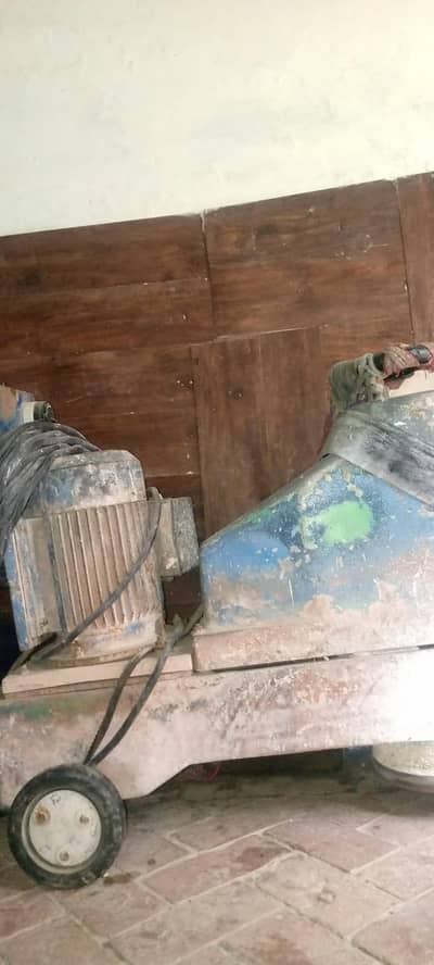 Marble polishing machine