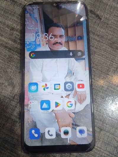 Tecno spark 8c 4+3/128