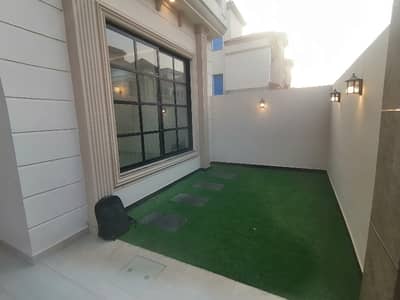 Prime Location House Of 5 Marla Is Available For rent