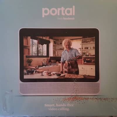 Portal from Facebook. Smart, Hands-Free Video Calling with Alexa Buil