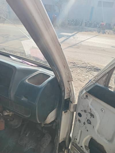 gari bilkol ok he kam kr ne wali gari he03112097286