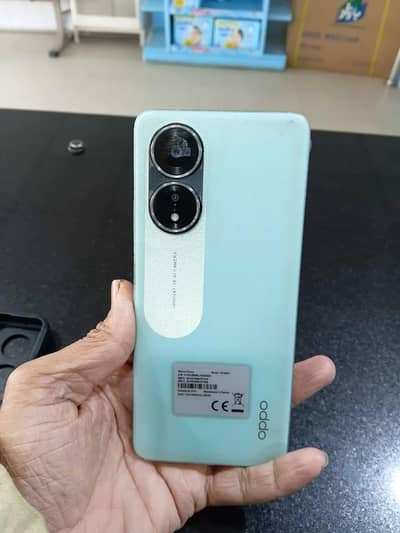 condition 10/10 with box and charge