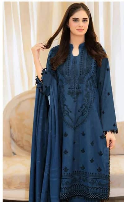 Shirt Fabric: Dhanak •  Pattern: Embroidered