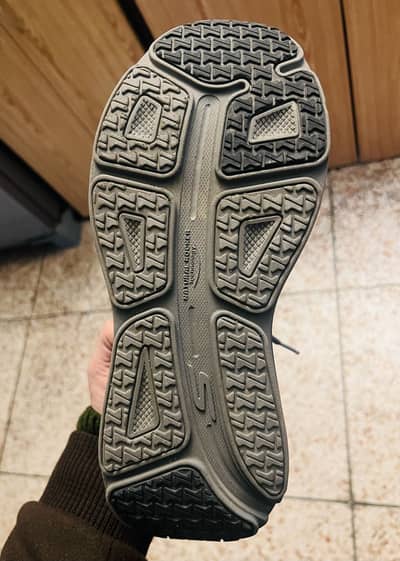 Skechers Max Cushion Goga Mat