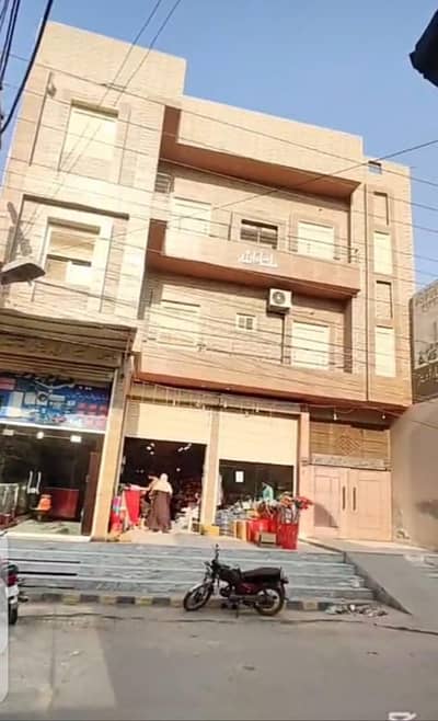 7 Marla plaza for sale Madina town bismillah chowk ideal location Faisalabad