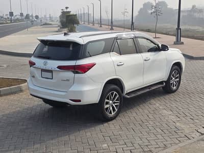 Toyota FORTUNER 2.7 VVTI 2018 model