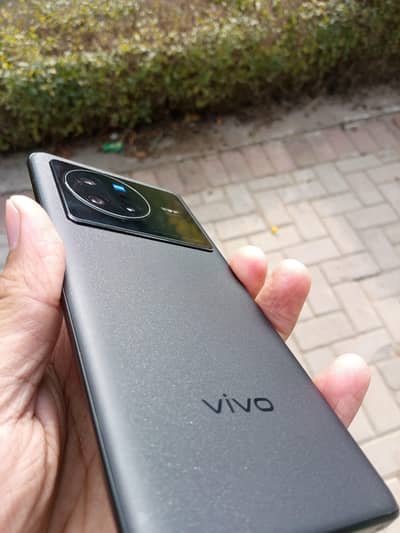 Vivo x80 5G