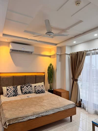Short time 1bed ROM full furnished apartments safe and scour 100%coupe allow
