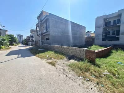 Plot For Sale In Soan Garden Block B On Main Road