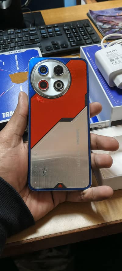 TECNO SPARK 30 PRO OPTIMUS PRIME 8/128