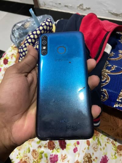 Infinix hot 8