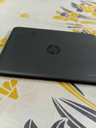 Hp Laptop lush condition un touch