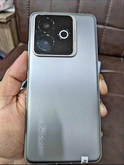 Realme gt 7 pro(12/256)sim working 48k tax Exchange possible