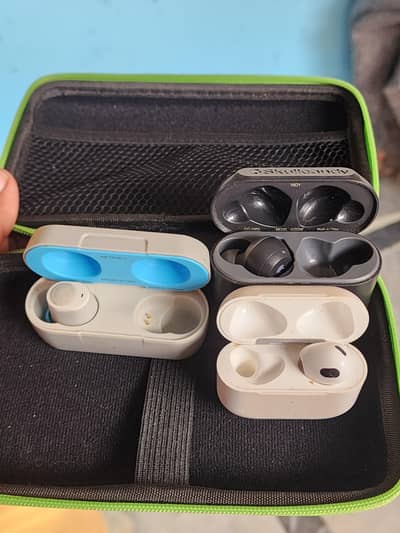 apple airbuds,  skullcandy  airpods  03130942221