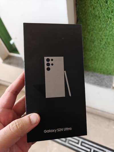 Samsung Galaxy S24 Ultra Natural just box open Full Sim time 4 months