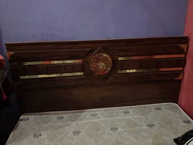 bed , divider, almari, dressing