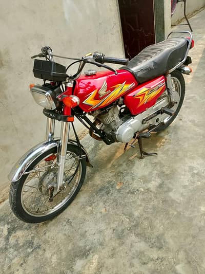 chamber salled engine Karachi number ha